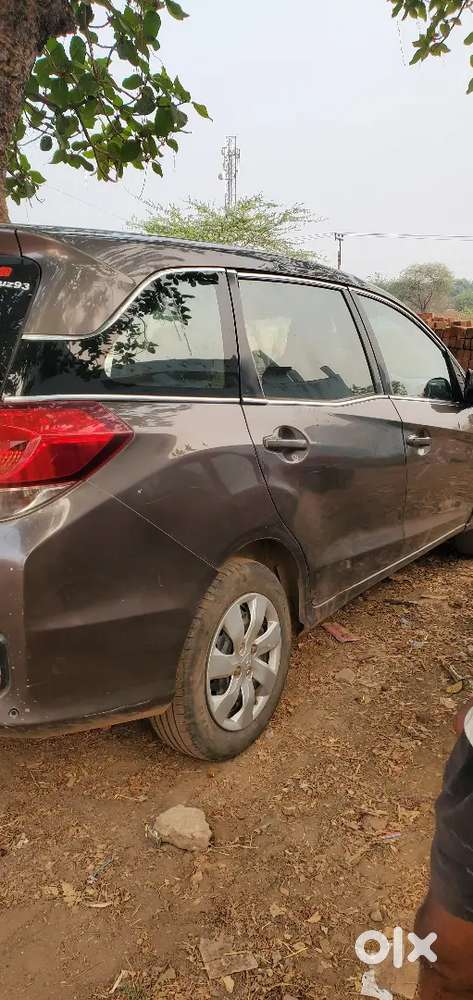 Honda Mobilio Best Condition 7 Seater Car 25plus Mileage Diesel