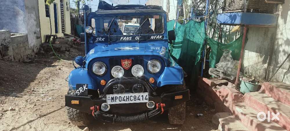 Mahindra Jeep 2005