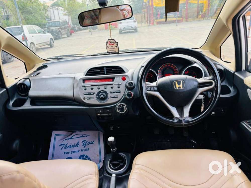 Honda Jazz E Mt I-vtec, 2012, Cng & Hybrids