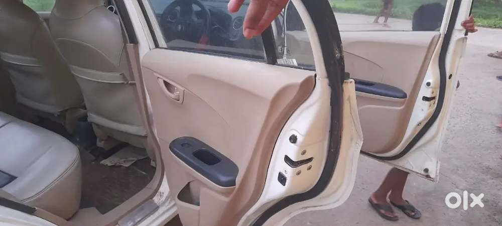 Honda Amaze 2015