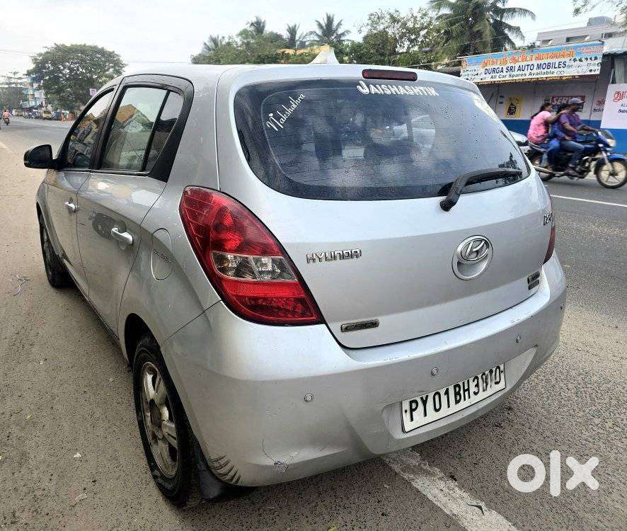 Hyundai I20 Asta 1.4 Crdi With Avn 6 Speed, 2011, Diesel