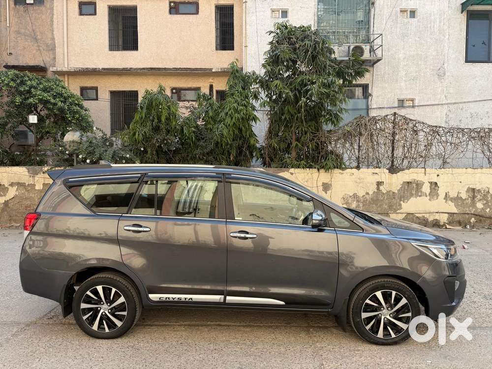 Toyota Innova Crysta 2.4 Z 7 Str, 2022, Diesel