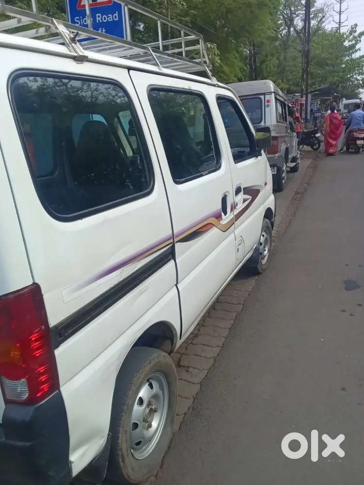 Maruti Suzuki Eeco 2011