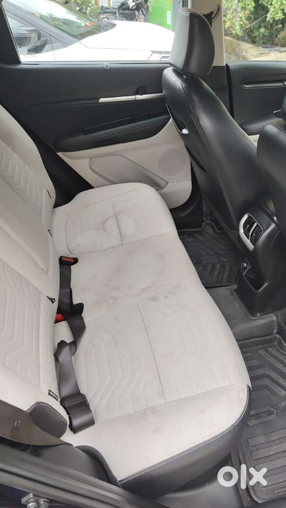 2022 Kia Sonet Htx 1.5 Diesel Automatic | 51,000 Km | Showroom Track