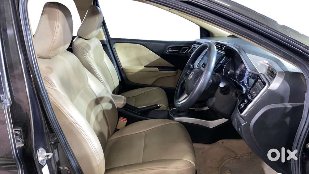 Honda City I-vtec V, 2018, Petrol
