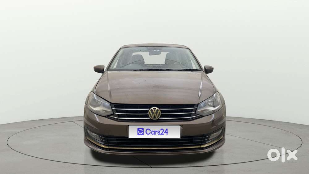 Volkswagen Vento Petrol Highline At, 2016, Petrol