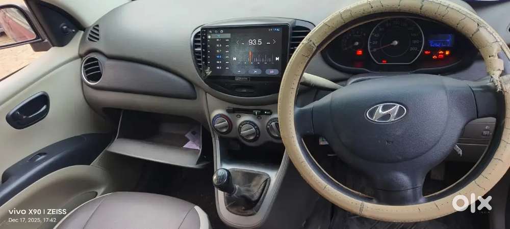 I10 Magna Cng+petrol