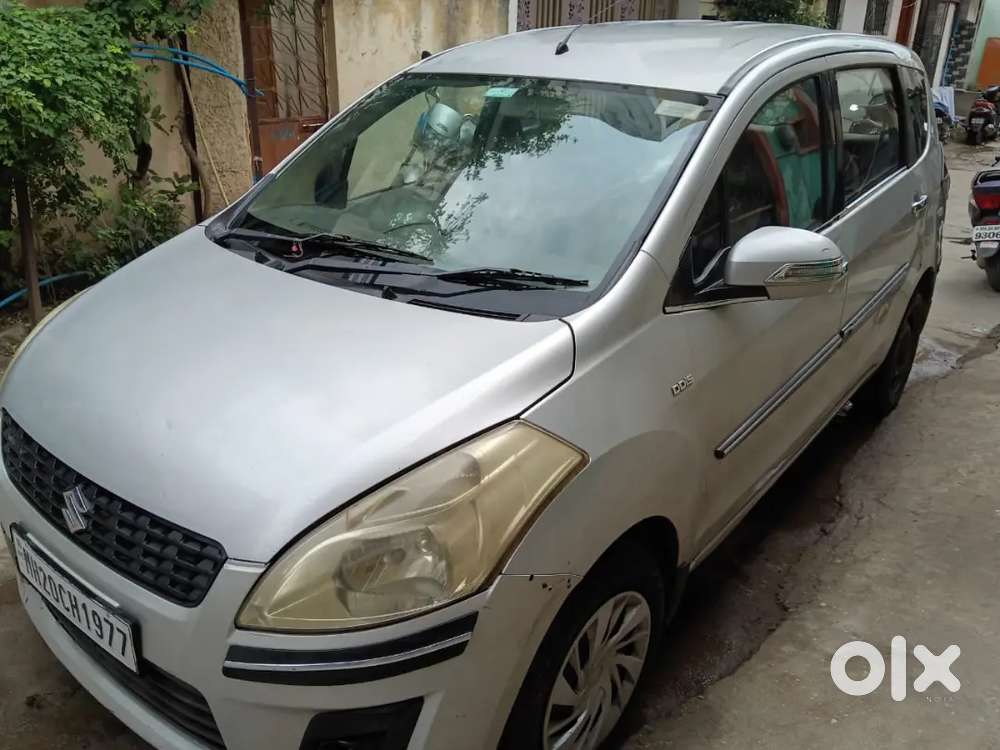 Maruti Suzuki Ertiga 2012 Diesel 326197 Km Driven