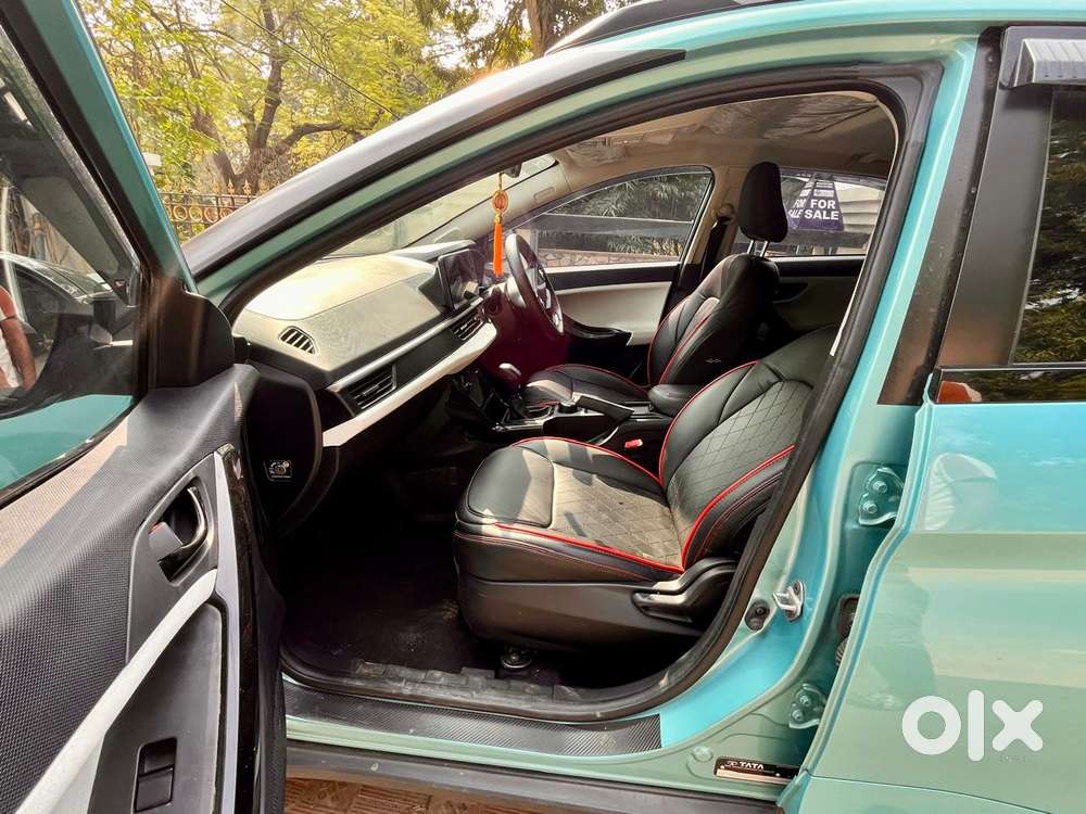 Tata Nexon Creative Plus S 1.2 Revotron Petrol 6 Mt, 2025, Petrol