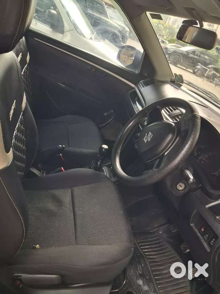 Maruti Suzuki Swift 2017 Petrol 68000 Km Driven