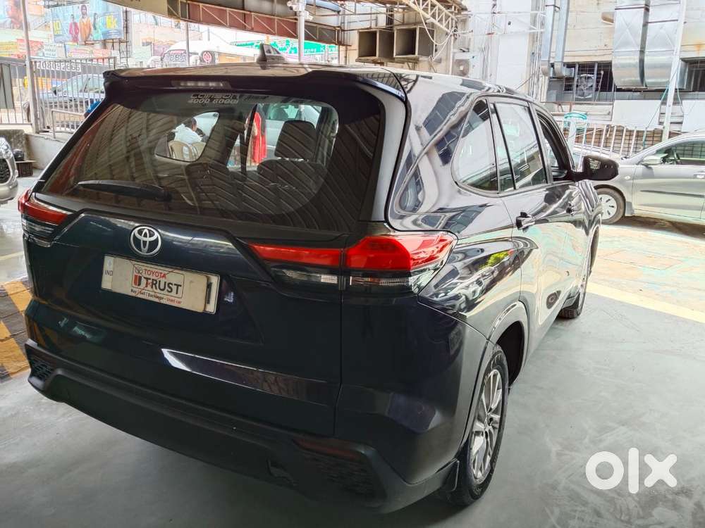 Toyota Innova Hycross 2.0 Gx 7 Str, 2023, Petrol