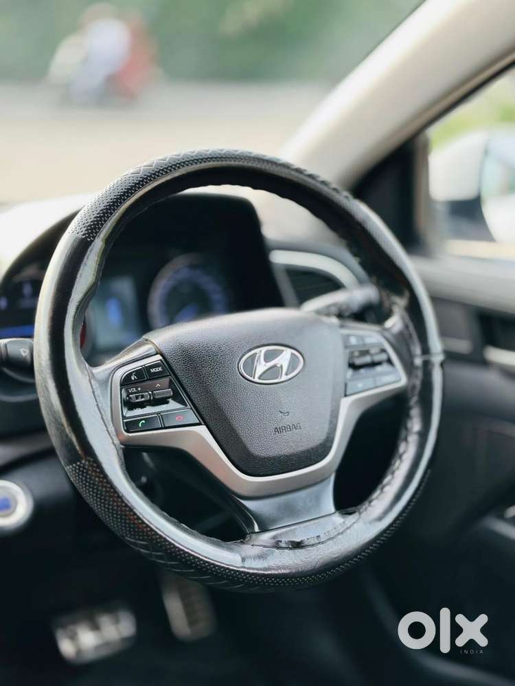 Hyundai Elantra 1.6 Sx Option At, 2017, Diesel