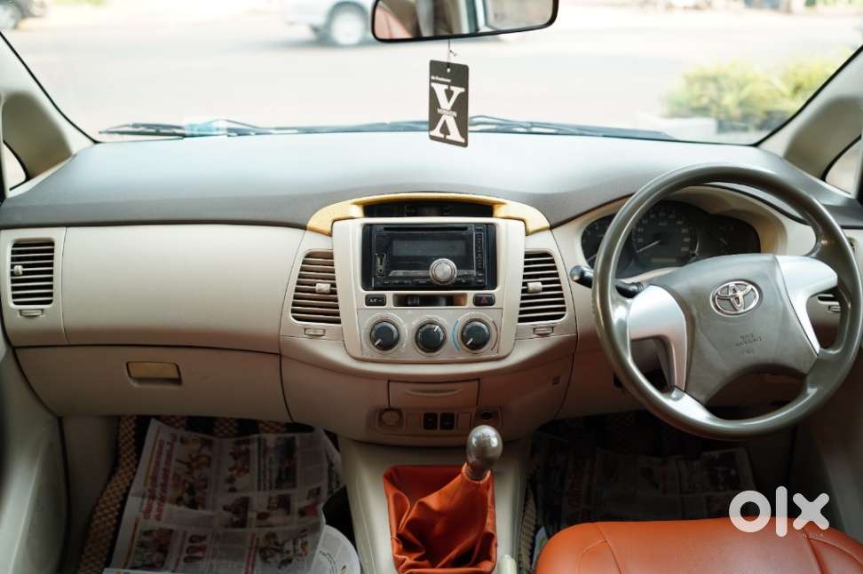 Toyota Innova 2.5 G (diesel) 7 Seater, 2012, Diesel