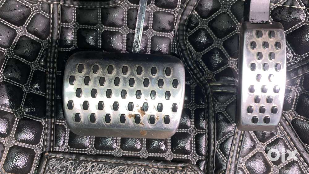 Mahindra Xuv700 2.0 Ax 7 Petrol At Luxury Pack Str, 2023, Petrol