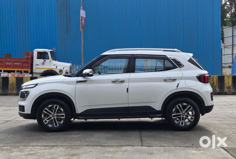 Hyundai Venue, 2024, Petrol