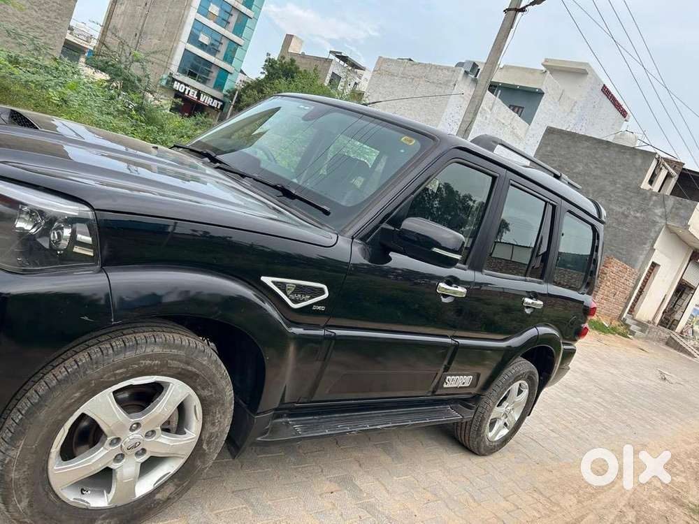 Mahindra Scorpio Classic 2018