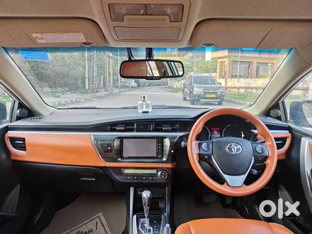 Toyota Corolla Altis Vl, 2015, Petrol