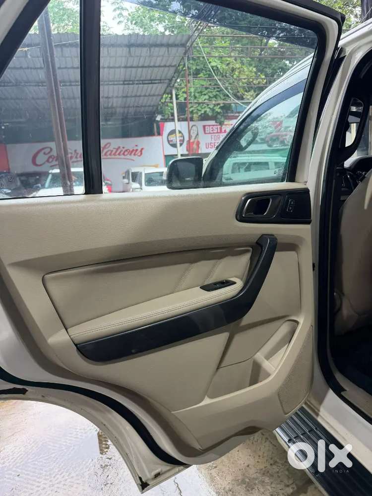 Ford Endeavour 2.2 Diesel 2016