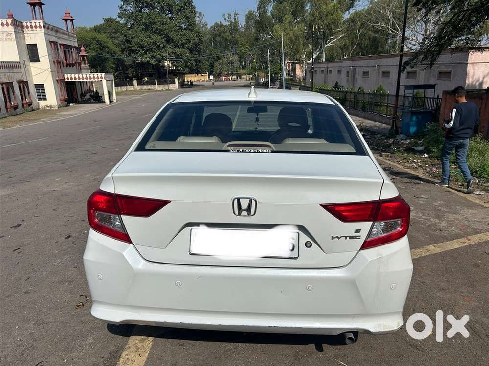 Honda Amaze 2018 Year