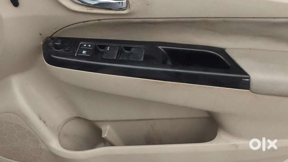 Maruti Suzuki Ciaz Zxi, 2015, Cng & Hybrids