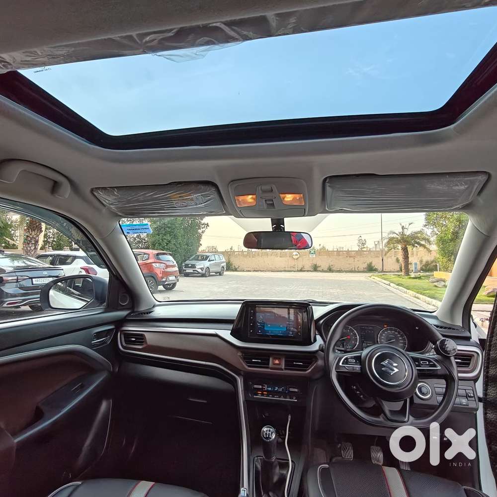 Maruti Suzuki Brezza 1.5 Zxi Plus Smart Hybrid, 2022, Petrol
