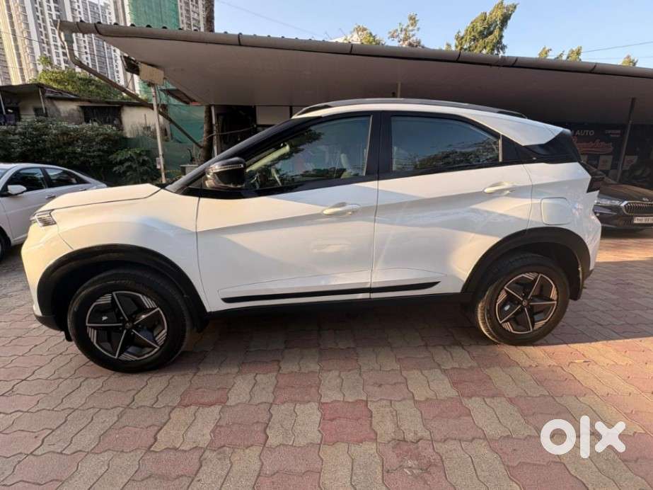 Tata Nexon Creative Plus 1.5 Revotorq Diesel 6 Amt Dt, 2024, Diesel