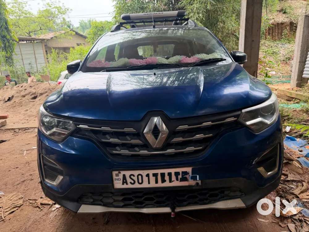 Lady Driven Renault Triber Automatic For Sale.