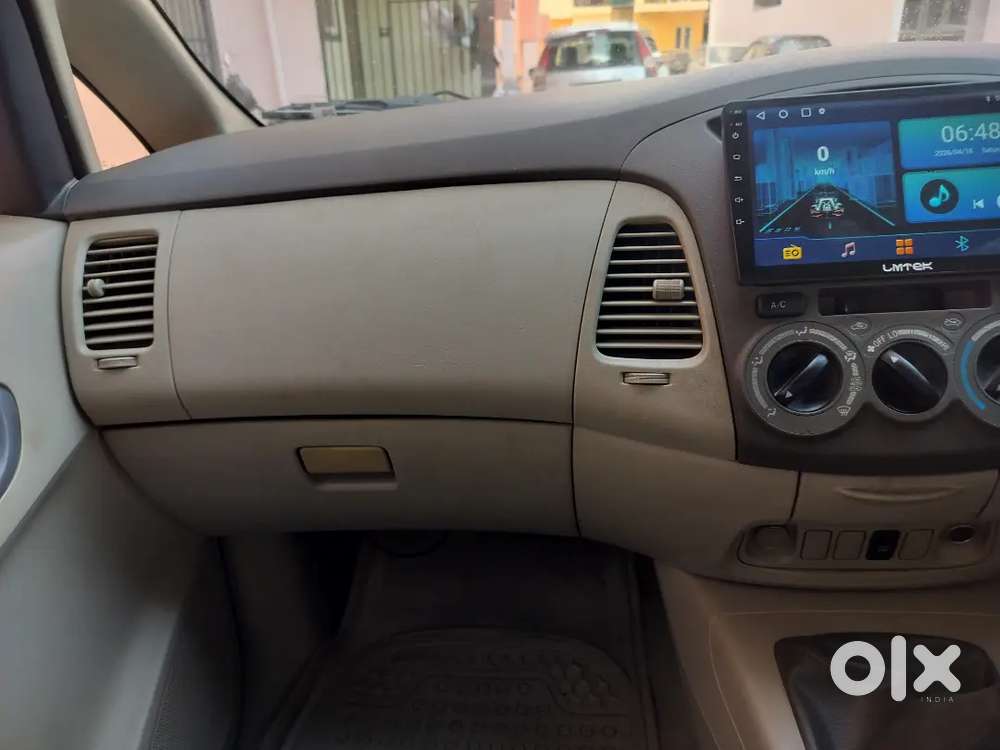 Toyota Innova 2.0 2010 Model