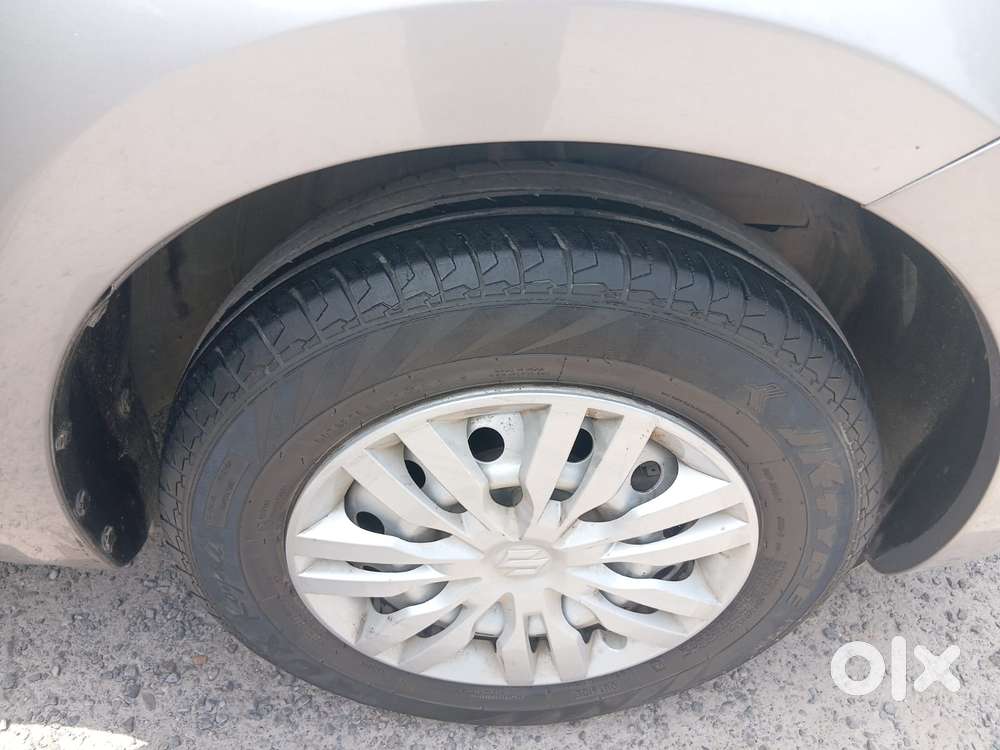 Maruti Suzuki Swift Dzire Lxi Option, 2022, Petrol