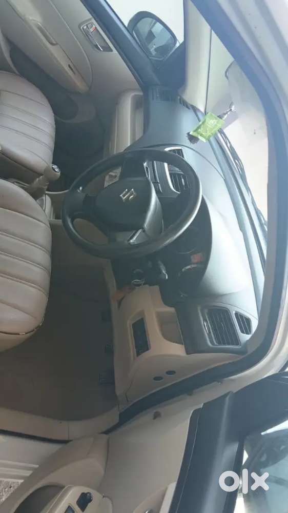 Maruti Suzuki Dzire 2015