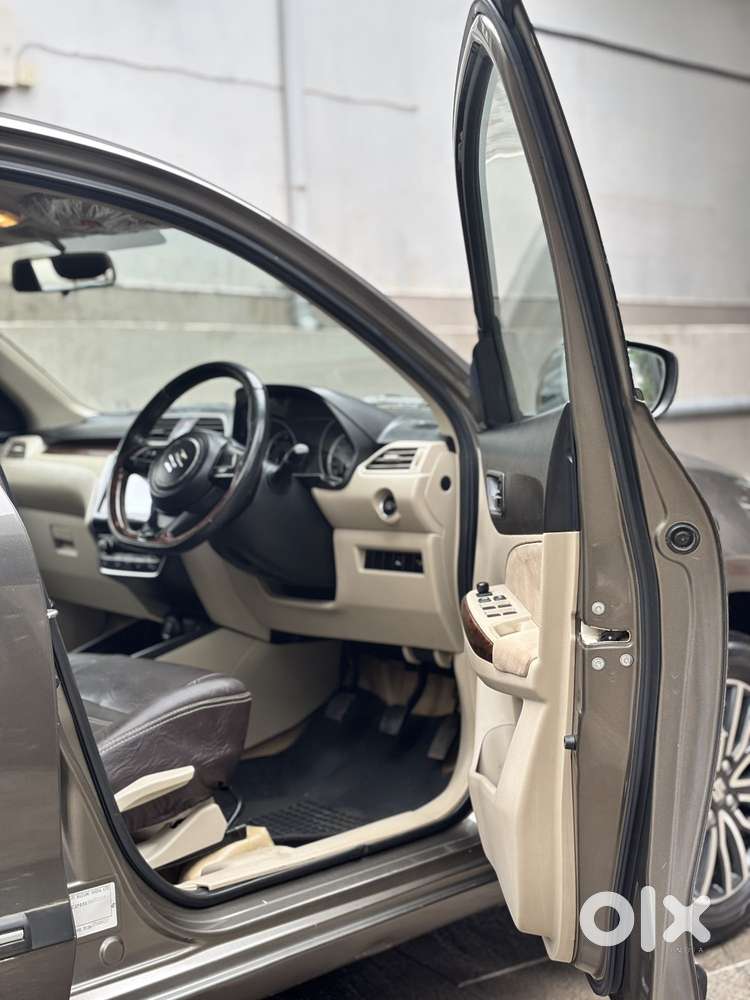Maruti Suzuki Swift Dzire Zdi Plus , 2017, Diesel