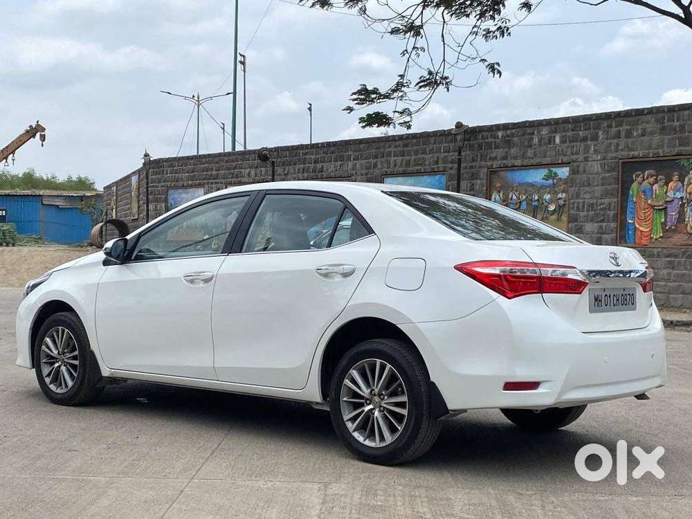 Toyota Corolla Altis 2013-2017 Vl At, 2016, Petrol