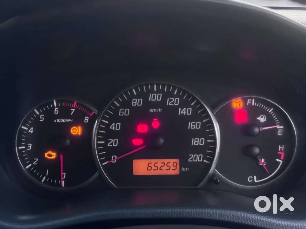 Maruti Suzuki Swift Dzire 1.3 Vxi, 2011, Petrol