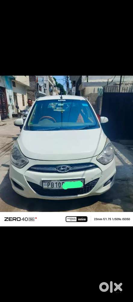 Hyundai I10 2011 Petrol 90000 Km Driven