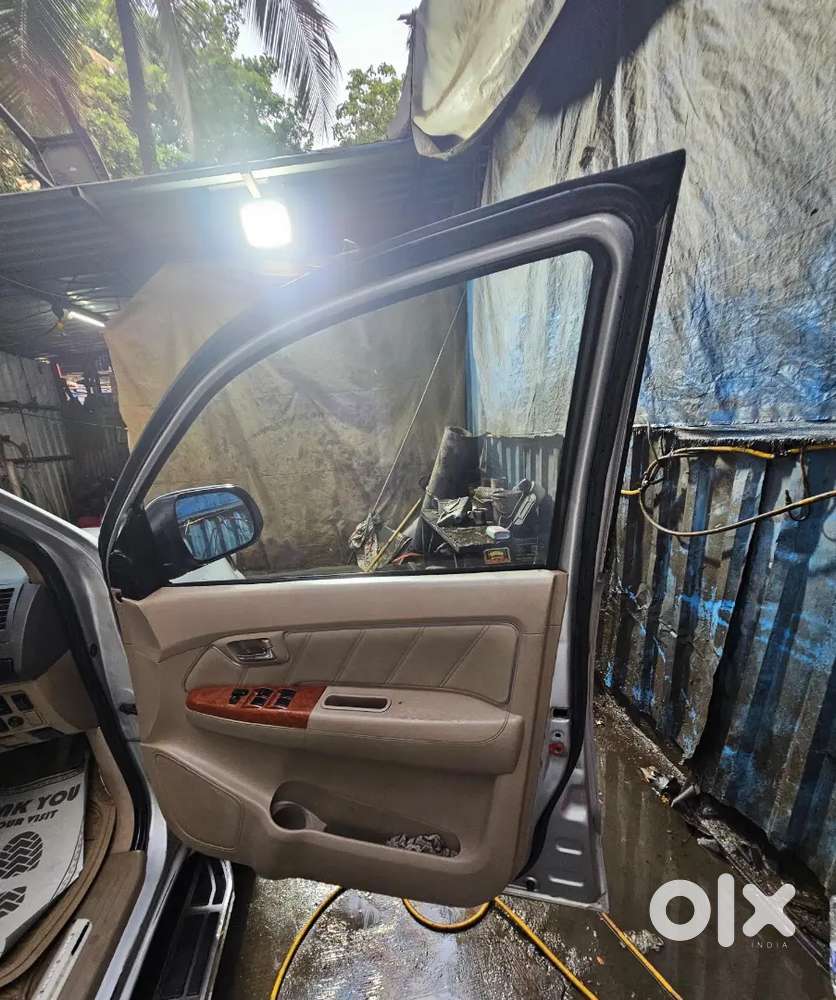 Toyota Fortuner 3.0 2010