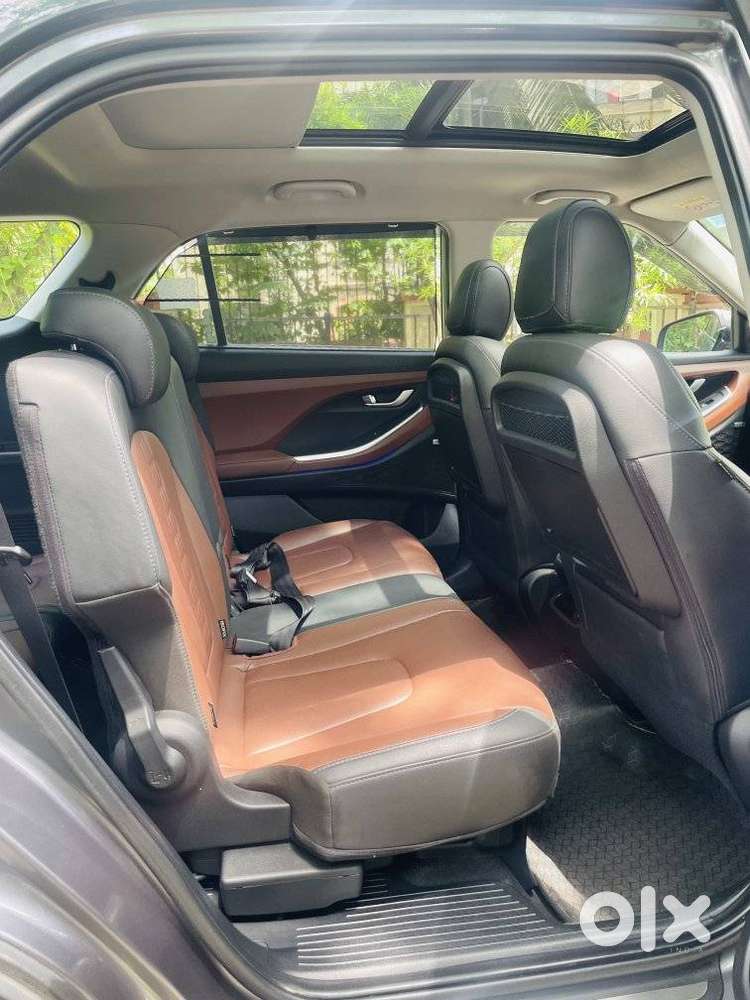 Hyundai Alcazar 2.0 Signature (o) Petrol At 7 Str, 2022, Petrol
