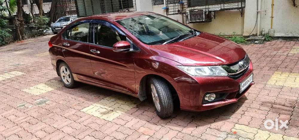 One Hand Driven Family Car