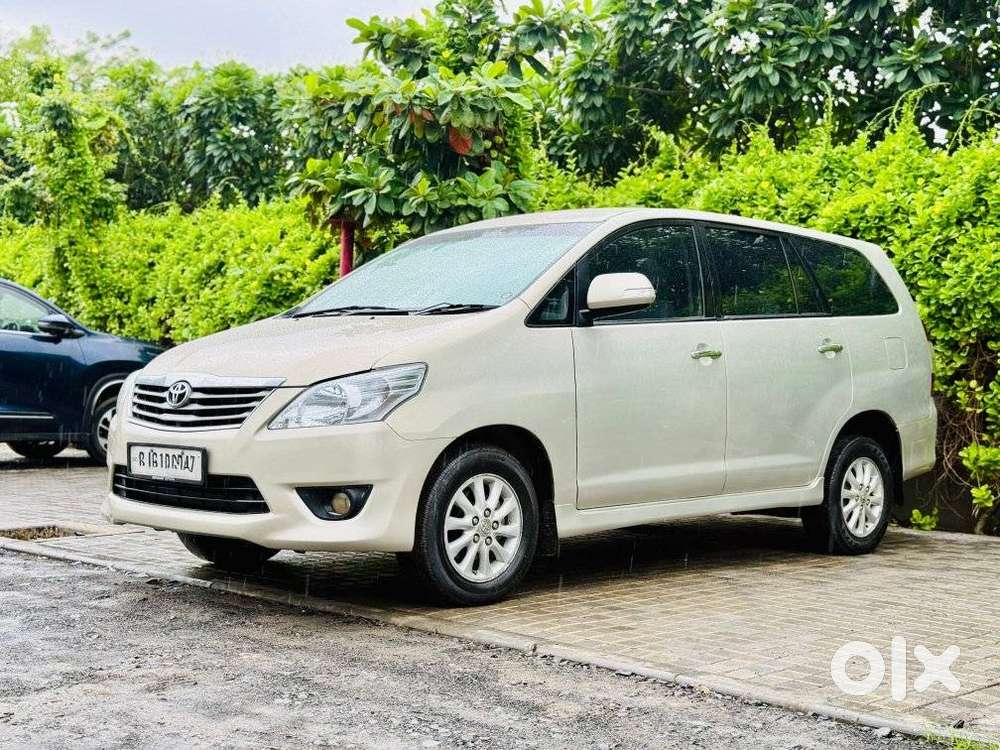 Toyota Innova 2.5 V 7 Str, 2013, Diesel
