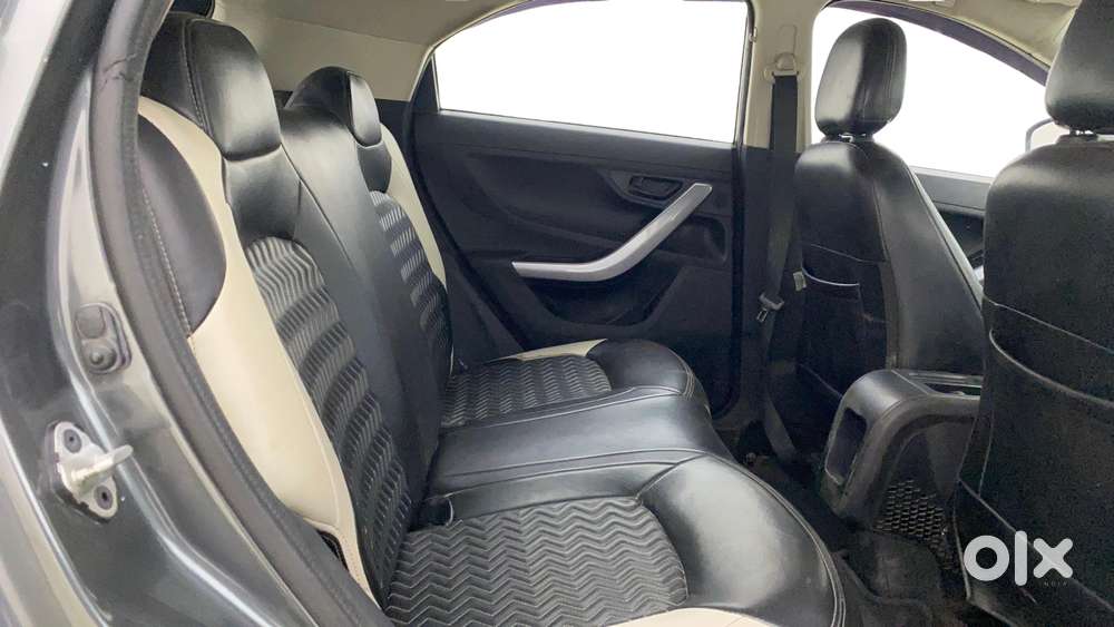 Tata Nexon 1.2 Revotron Xm (s), 2022, Petrol