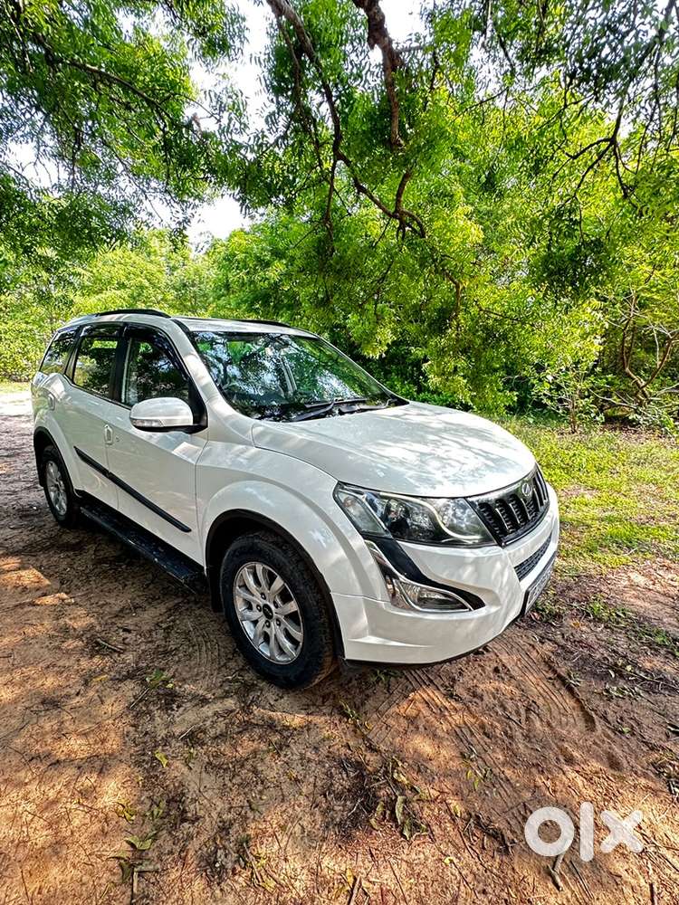 Mahindra Xuv 500 W10 2017