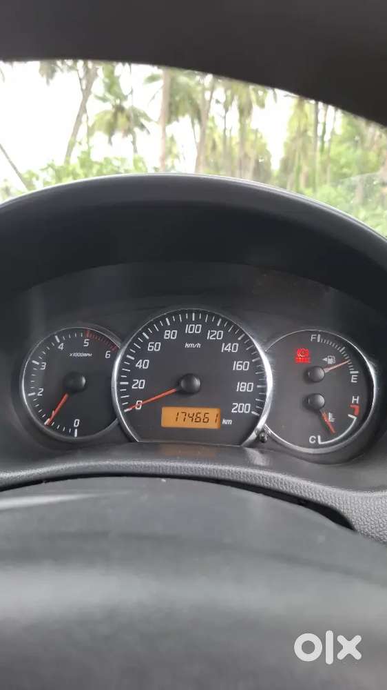 Maruti Suzuki Swift 2010 Vdi Bsiv