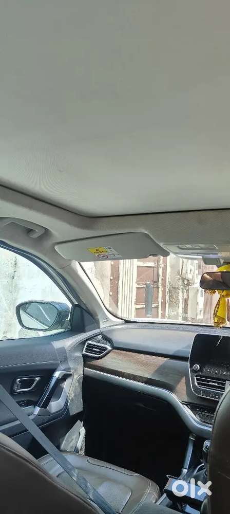 Tata Harrier 2021 Diesel Well Maintained.