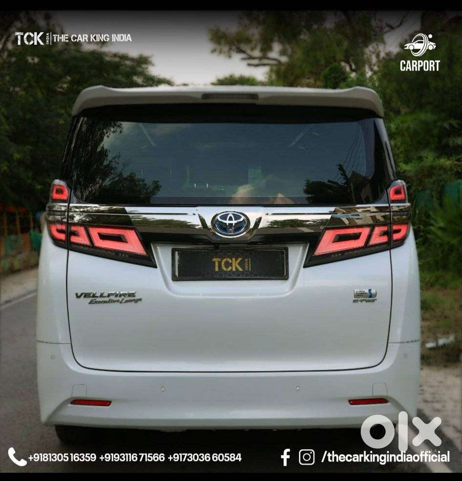 Toyota Vellfire 2.5 Executive Lounge, 2020, Petrol