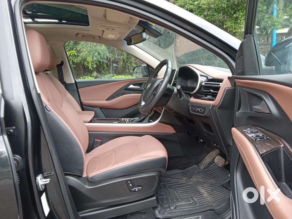 Mg Hector Plus Savvy Pro 1.5 Turbo Petrol Cvt 6 Str, 2023, Petrol