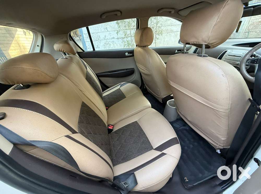 Hyundai I20 2010-2012 1.2 Sportz Option, 2012, Petrol