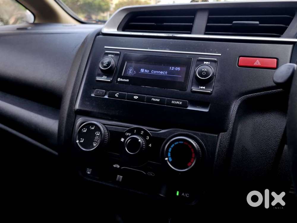 Honda Jazz V Cvt, 2015, Petrol