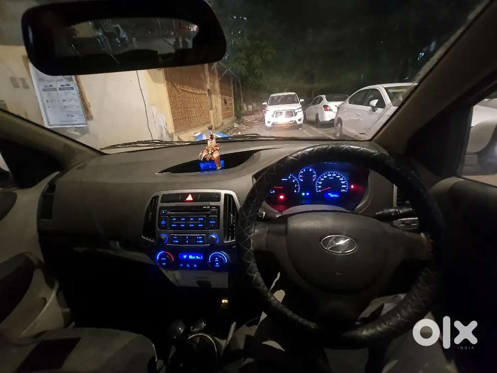 Hyundai I20 Magna Petrol 2012