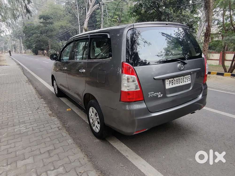 Toyota Innova 2.5 Diesel 2010