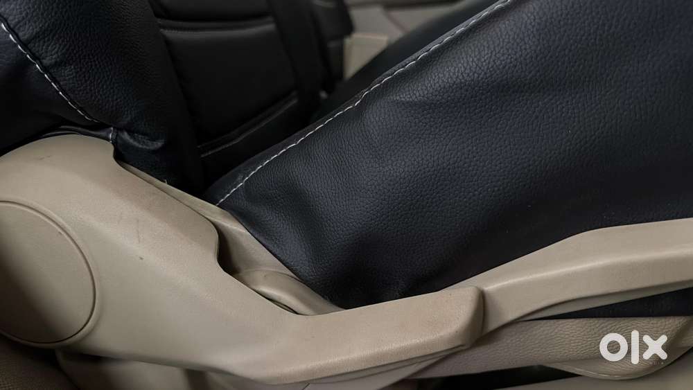 Maruti Suzuki Swift Dzire Zxi + Amt, 2018, Petrol