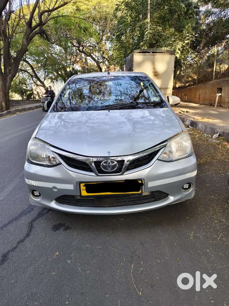 Toyota Etios 2015 Diesel 258000 Km Driven